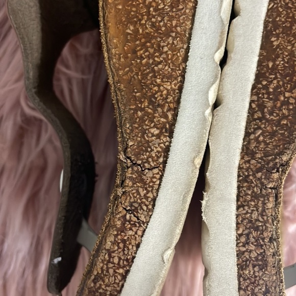 COPY - Birkenstock Gizeh Rose gold Thong Sandal size 5 - Picture 8 of 10